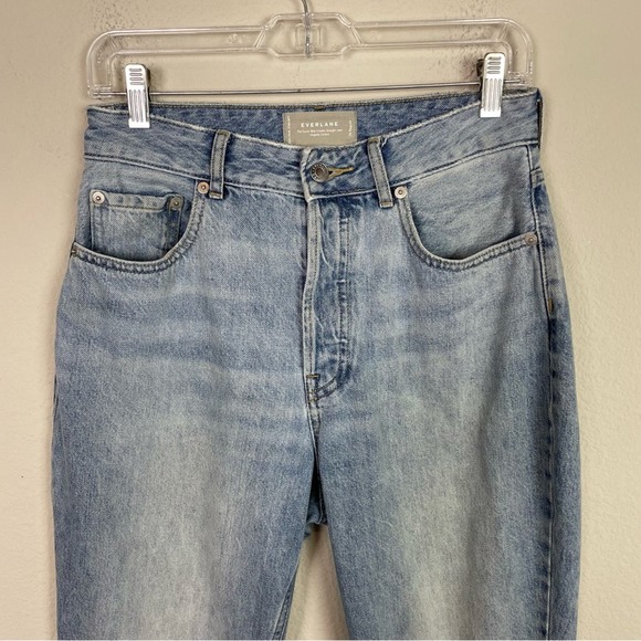 Everlane Light Wash Denim The Curvy 90's Cheeky Straight Jeans 28R - Picture 3 of 7